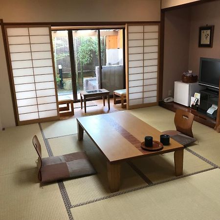 Kappou Ryokan Ritouen Ureshino Exterior photo